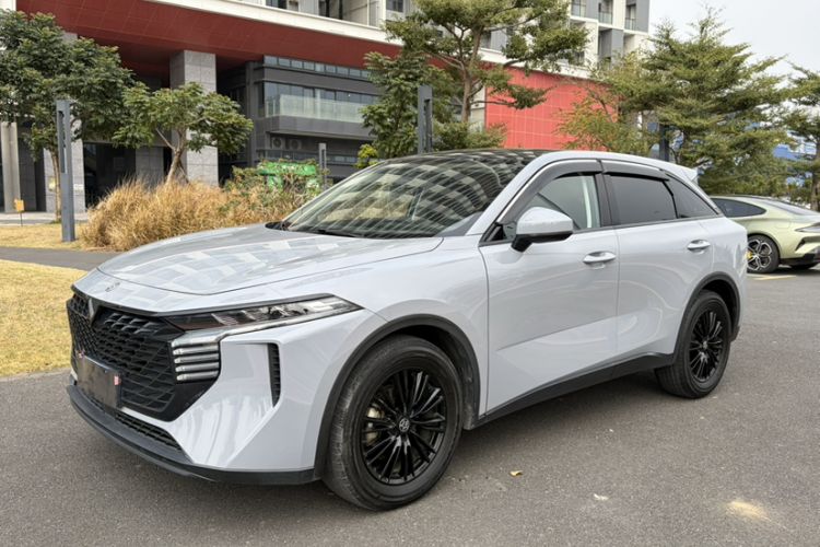 Used Venucia V 2021 260T Idol Edition