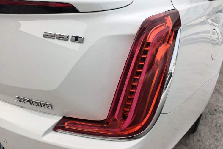 Used Cadillac XTS 2018 28T Tech Edition Exterior 9