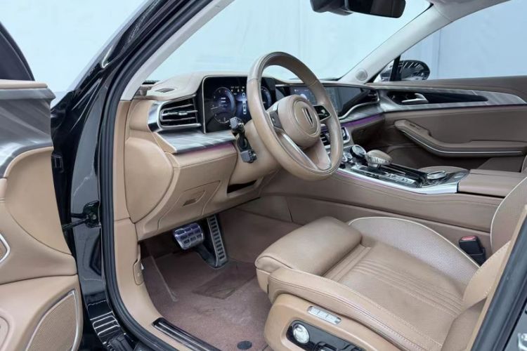 Used Hongqi H9 2020 2.0T Smart Connect Flagship Edition
