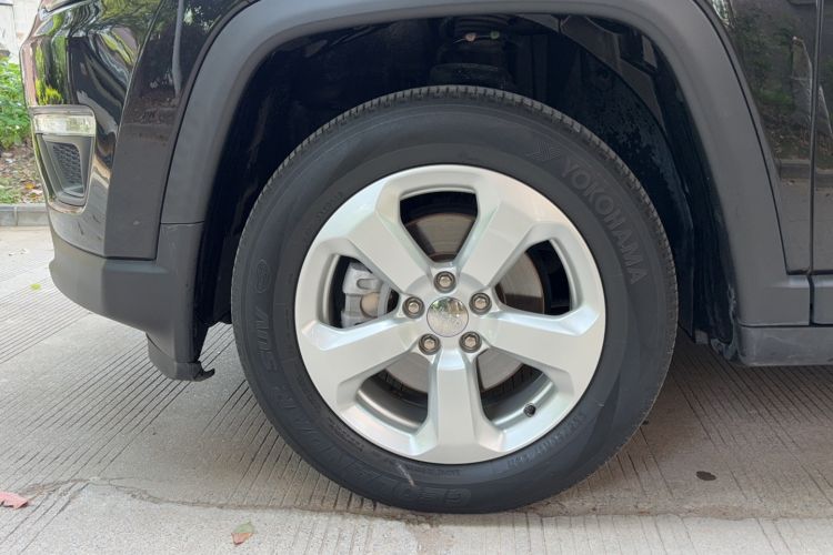 Used Jeep Compass 2017 200T Automatic Family Edition Exterior 1