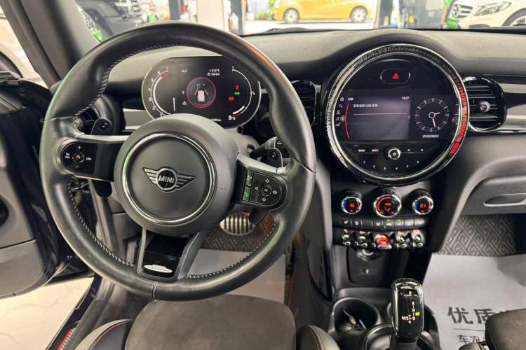 Used MINI 2022 2.0T COOPER S Black Badge Special Edition