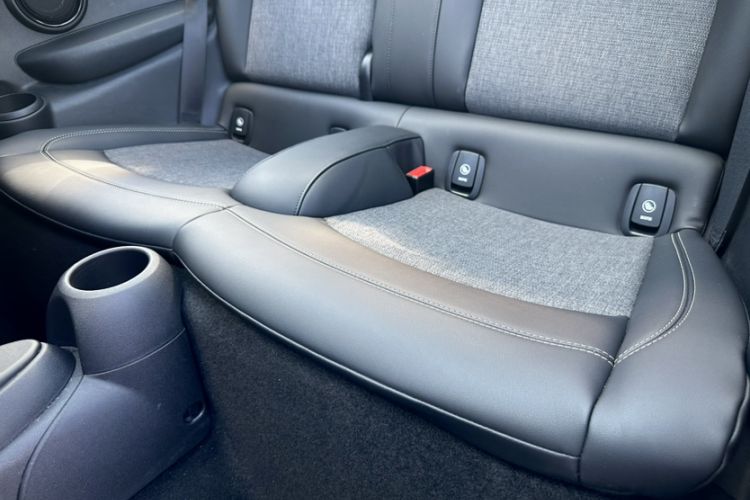 Used MINI MINI 2019 1.5T COOPER Classic Edition