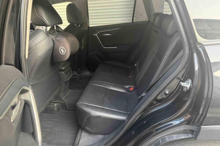 Used Toyota Wildlander 2023 2.0L CVT Two-Wheel Drive Urban Edition