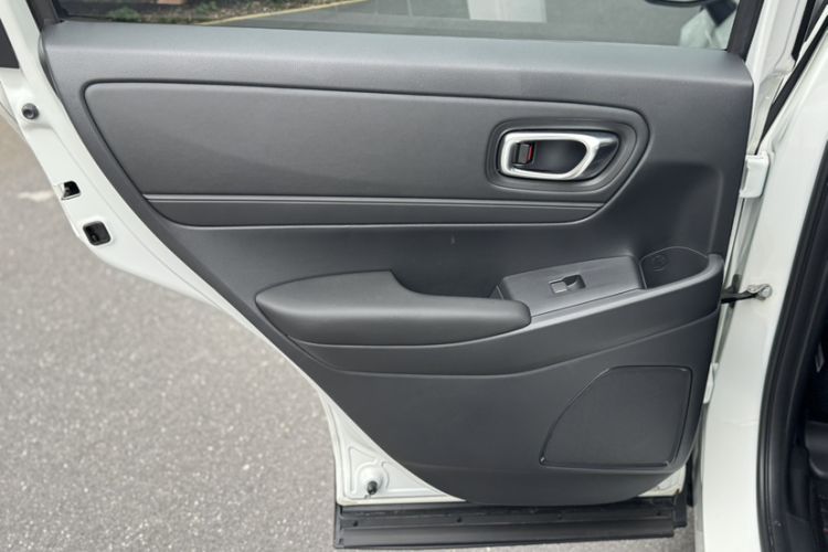 Used Honda Vezel 2023 1.5L CVT Tech Edition Interior 7