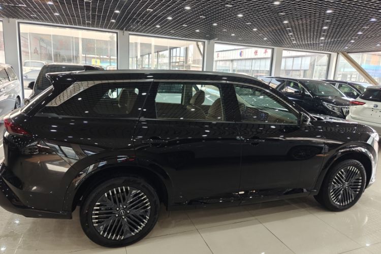 Used Nissan Pathfinder 2024 380 VC-TURBO Four-Wheel Drive Intelligent Driving Version 6 Seats Exterior 6