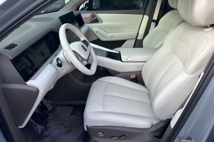 Used Denza N8L 2025 Model Flagship Model