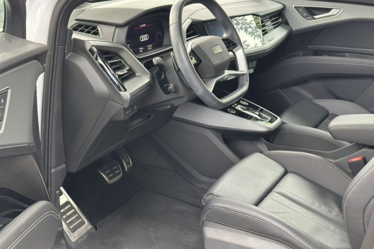 Used Audi Q5 e-tron 2023 40 e-tron Shining Edition Mecha Kit
