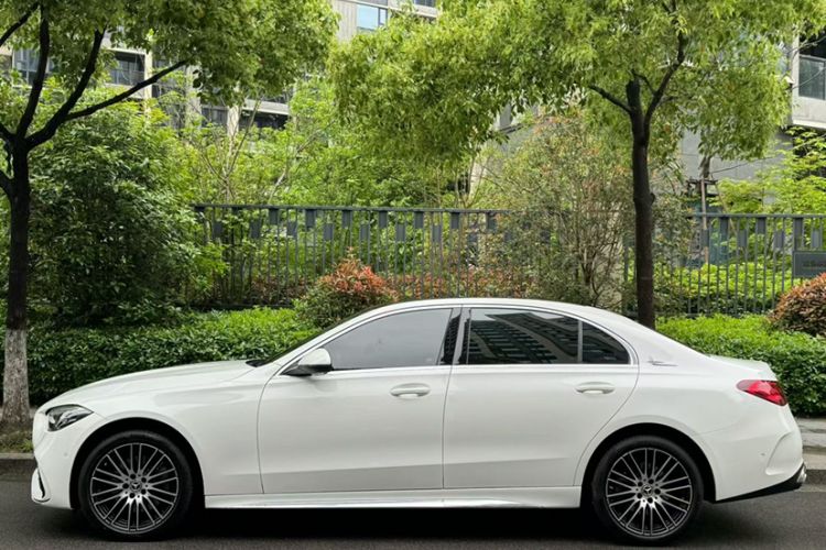 Used Mercedes-Benz C-Class 2024 Second Facelift C 260 L Sport Edition Exterior 2