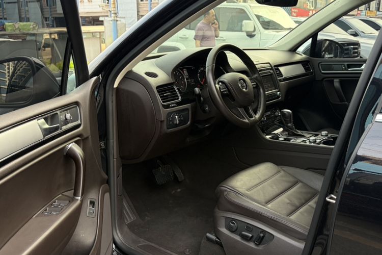 Used Volkswagen Touareg 2017 3.0 TSI Touareg Model
