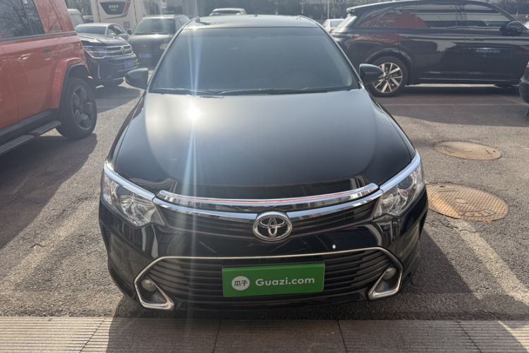 Used Toyota Camry 2015 2.0G Premier Edition Exterior 1