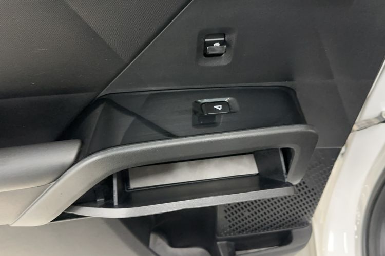 Used Hyundai ix35 2023 Musso 2.0L Deluxe Edition DLX Interior 7