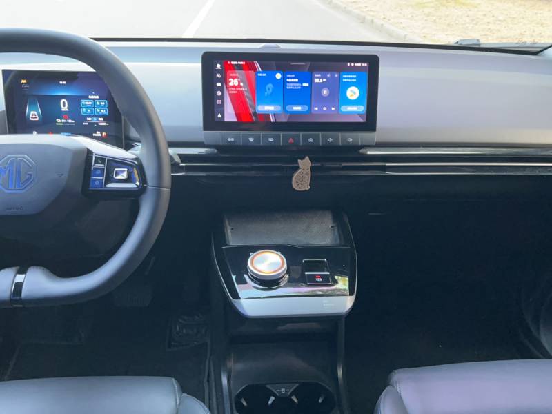 Used MG 4 EV 2022 520 km Flagship Edition — 5