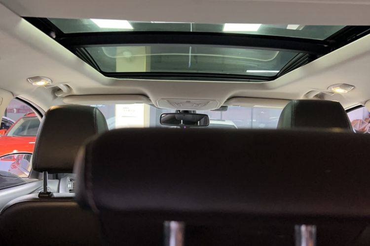 Used Ford Kuga 2017 EcoBoost 180 Two-Wheel-Drive Tiger Leap Model