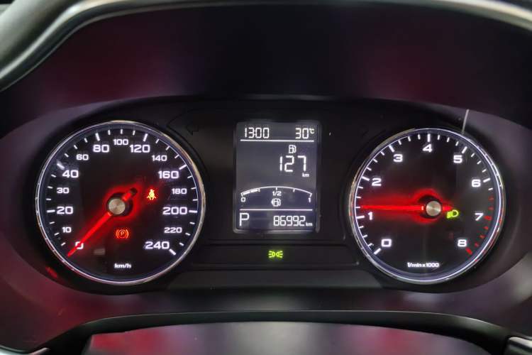 Used MG HS 2019 20T Automatic Two-Wheel Drive Luxury Edition China VI Standard
