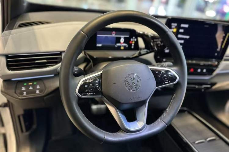 Used Volkswagen ID.4 X 2023 Pure Long-Range Version