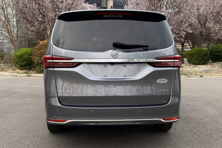 Used Buick GL8 2021 Land Cruiser Executive Class 652T Luxury Model