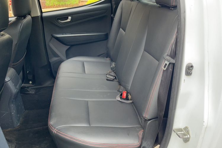 Used Isuzu JLM 2016 2.8T Four-Wheel Drive Ultra-Luxury Version JE493ZLQ4CA
