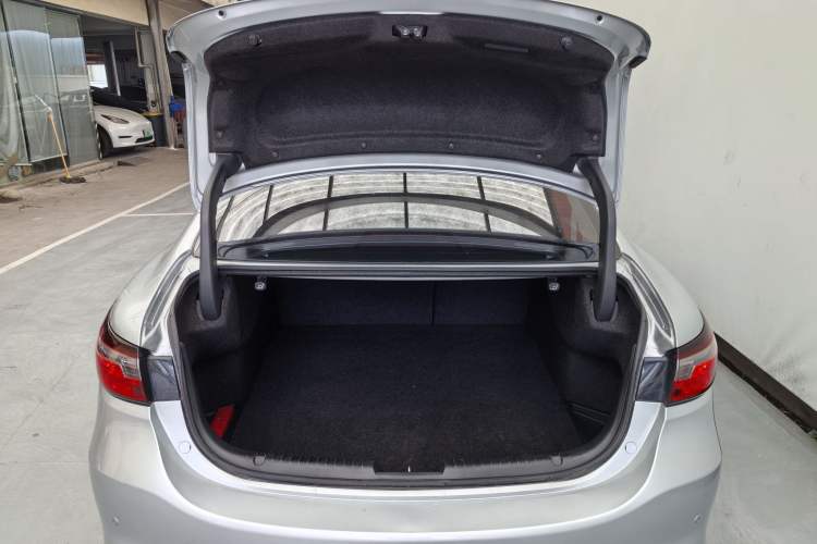 Used Mazda Atenza 2020 2.5L Skyline Sport Edition Exterior 11