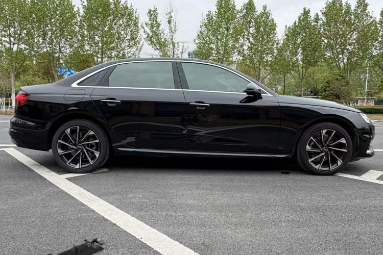 Used Audi A4L 2022 40 TFSI Luxury Prestige Edition Exterior 3