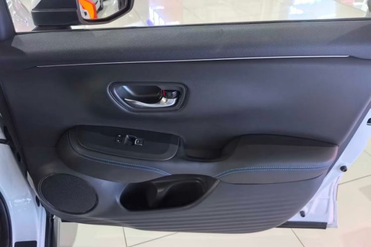 Used Honda HR-V 2024 240TURBO Jingyue Edition Interior 9