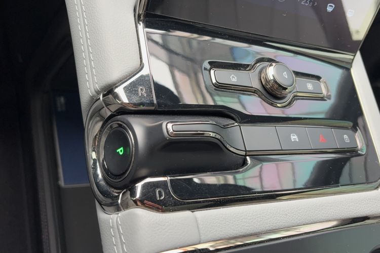 Used Nio ES8 2020 415 km Range 6-Seater Version
