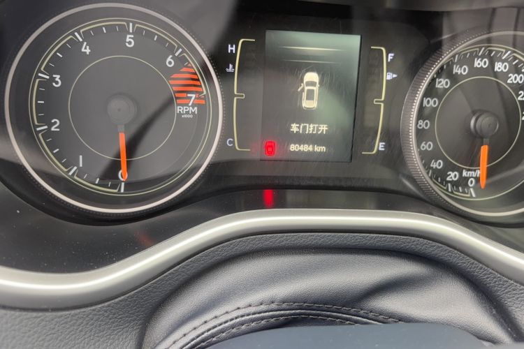 Used Jeep Cherokee 2016 2.4L Leading Edition
