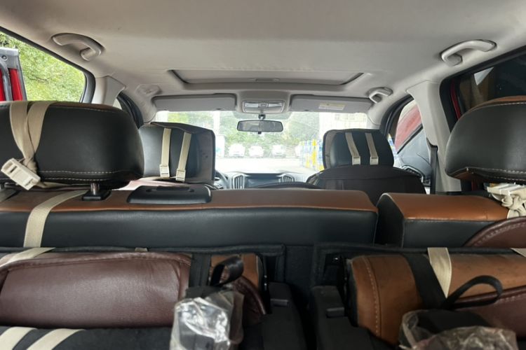 Used Oshan CX70 2016 1.6L Manual Luxury Model
