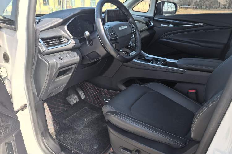 Used SAIC MAXUS G50 2021 PLUS 1.5T Automatic Escort Edition