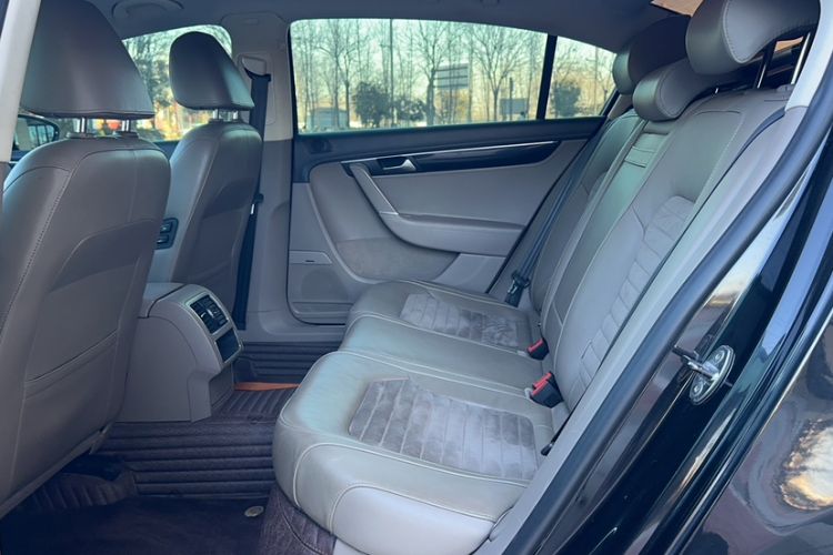 Used Volkswagen Magotan 2013 1.8TSI Luxury Model