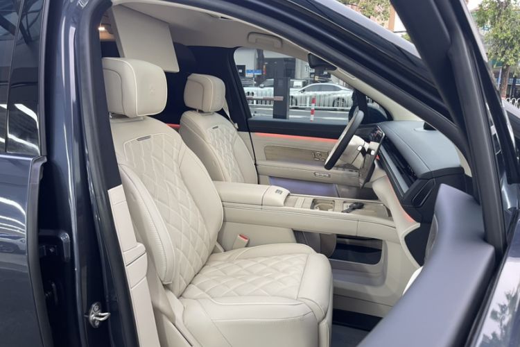 Used Nio ES8 2026 Model 6-seat Executive Signature Edition