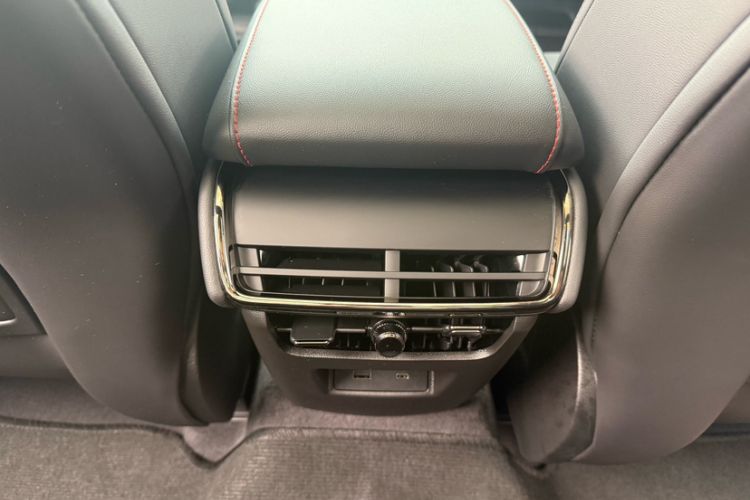 Used Ford Mondeo 2025 2.0T EcoBoost E Hybrid Sport Edition ST-Line
