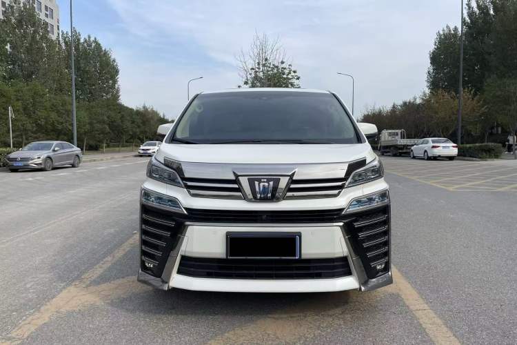 Used Toyota Vellfire 2021 Crown Dual-Engine 2.5L HV Supreme Edition
