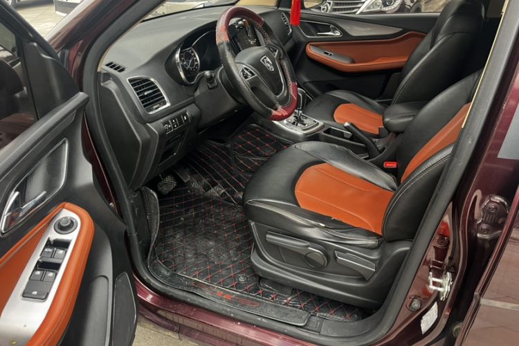 Used Baojun 560 2016 1.8L iAMT Elite Edition