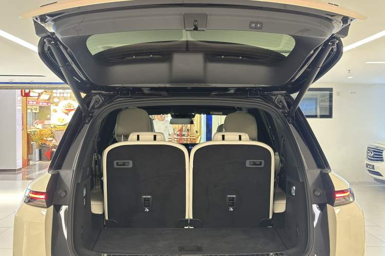 Used Li Auto L8 2024 Max
