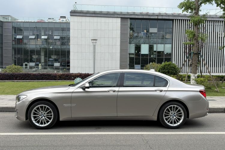 Used BMW 7 Series 2014 730Li Premium Edition
