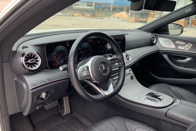 Used Mercedes-Benz CLS 2021 CLS 300 Sport Edition Interior 3