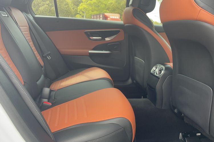 Used Mercedes-Benz C-Class 2022 Restyled C 260 L Sport Edition Interior 3