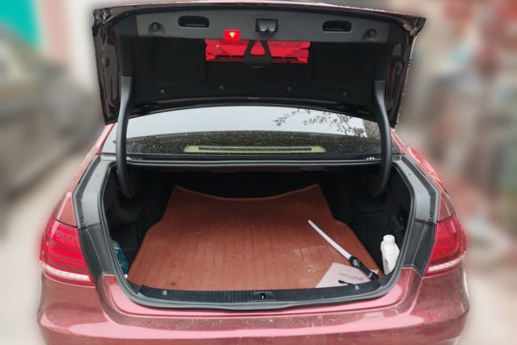 Used Mercedes-Benz E-Class 2015 E 200 L Sport Edition
