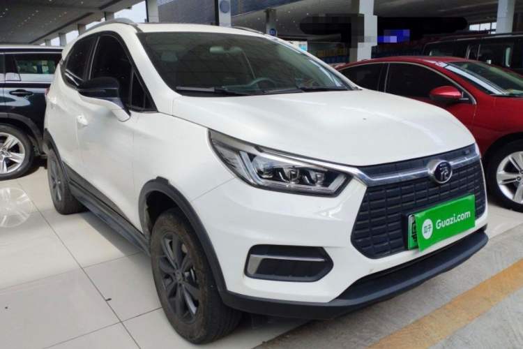 Used BYD Yuan New Energy 2019 EV360 Smart Connect Enjoyment Model