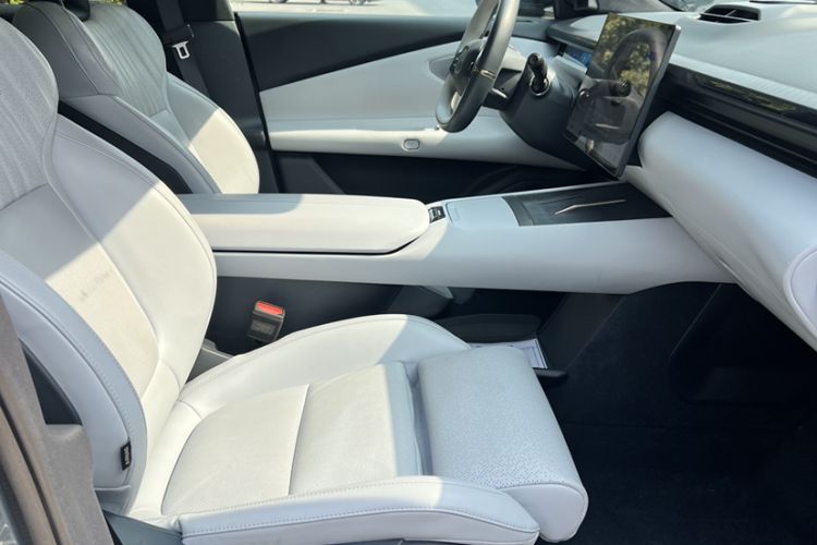 Used Lynk & Co Z10 2025 95 kWh 702 km All-Wheel Drive Intelligent Driving Ultra