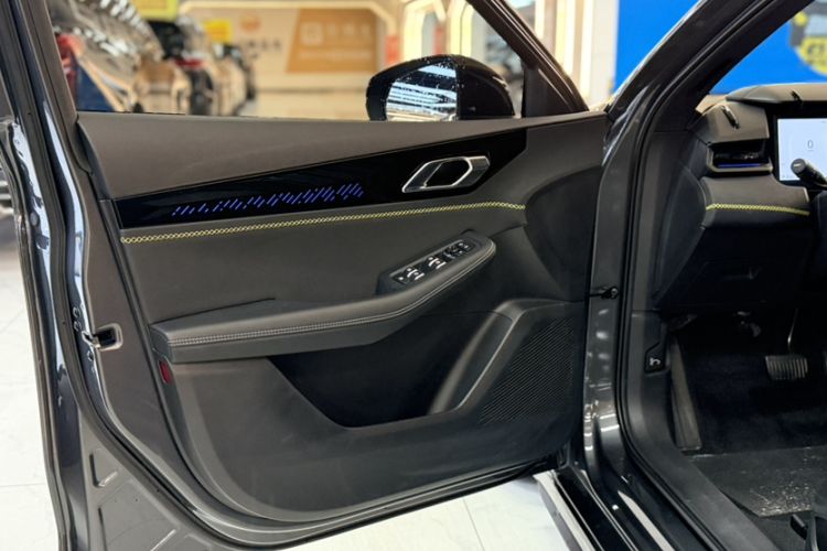 Used Lynk & Co 03 2025 1.5TD DCT Champion Edition Pro