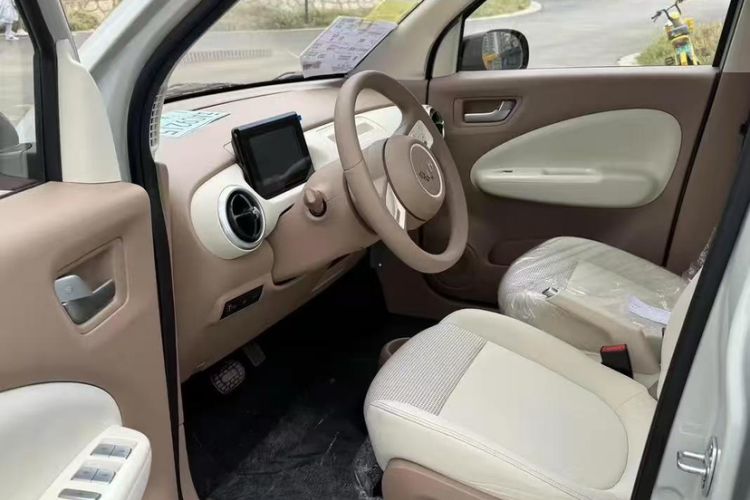 Used Wuling Hongguang MINIEV 2025 Four-Door Version Advanced Edition