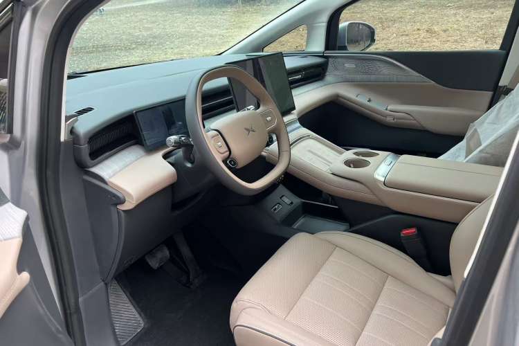 Used XPeng X9 2026 Model—Range-Extended Version 1602 Ultra
