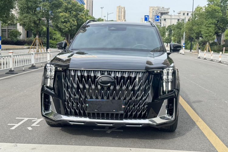 Used GAC Trumpchi GS8 2022 Dual-Engine Series 2.0TM Two-Wheel Drive Prestige Edition (7 Seats)