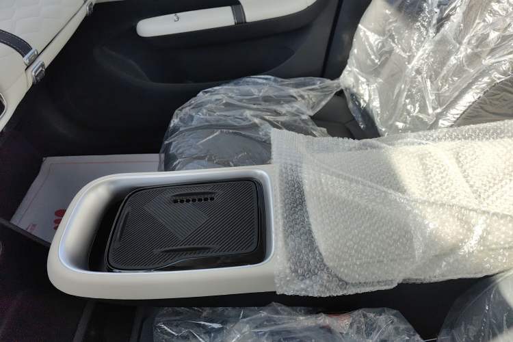 Used Dongfeng NAMMI 01 2024 330 Air
