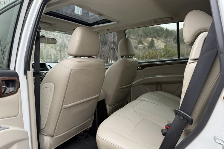 Used Mitsubishi Pajero Sport 2013 3.0L Automatic Two-Wheel Drive Luxury Edition
