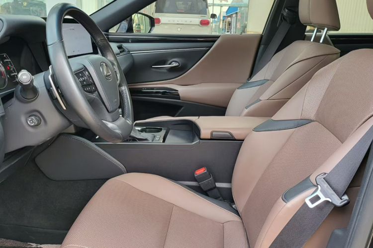 Used Lexus ES 2022 200 Excellence Edition