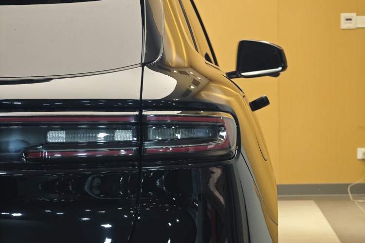 Used Hima AITO M5 2022 Range-Extended Rear-Drive Standard Version