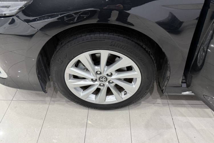 Used Toyota Camry 2023 2.0G Luxury Edition
