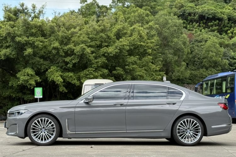 Used BMW 7 Series 2019 740Li Luxury Edition with Premium Package